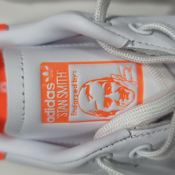 Adidas Stan Smith Sneakers, White & Orange, Size 8.5 - Picture 6 of 8
